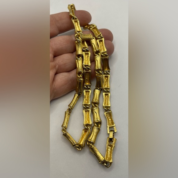 Vintage Gold Tone Textured Bar Linked Necklace 24” - Picture 4 of 8